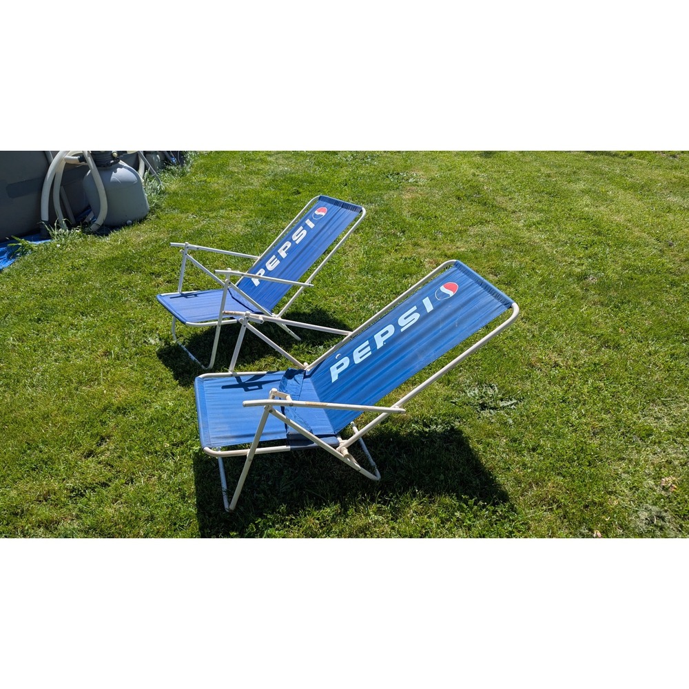 Vintage Pepsi Folding Lawn Chairs Blue White Retro 90s Beach Recliner Set of 2